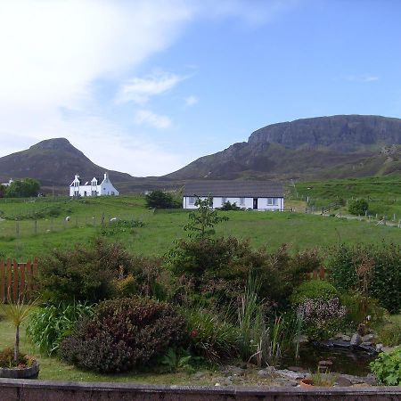 Kenmore Vila Staffin Exterior foto